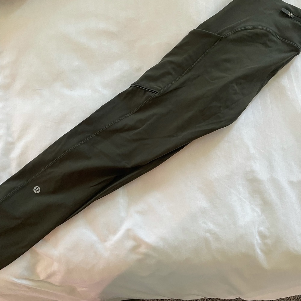 Lululemon Speed Up Tight Olive Green length 7/8